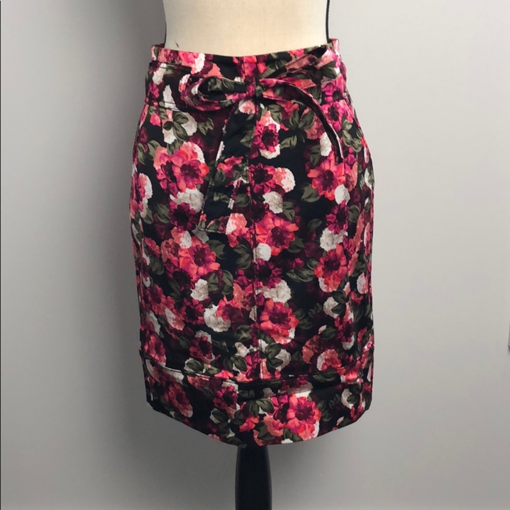 NEW W/Tags Banana Republic Floral Skirt